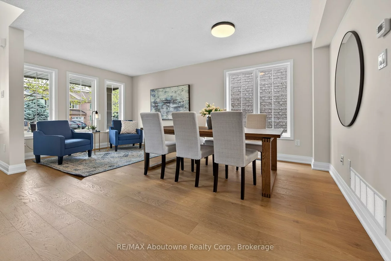 2385, Guildstone, 1022 - WT West Oak Trails, Oakville