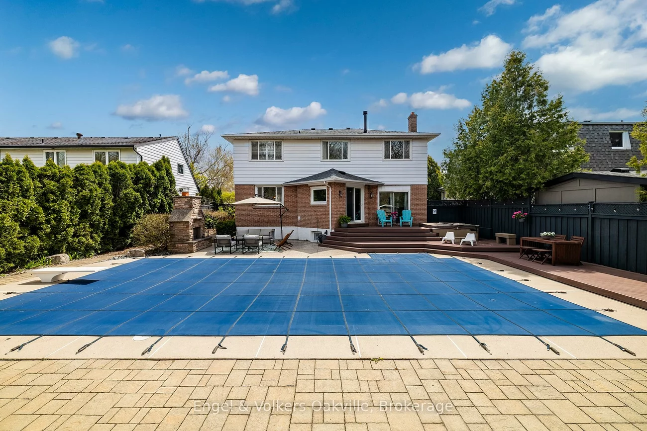 1375, Falgarwood, 1005 - FA Falgarwood, Oakville