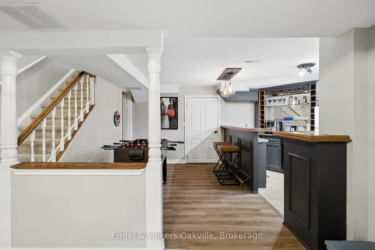 1375, Falgarwood, 1005 - FA Falgarwood, Oakville