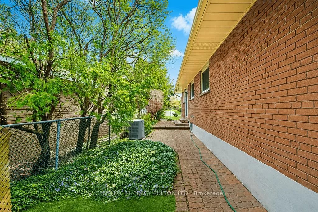 1386, Forest Glade, 1005 - FA Falgarwood, Oakville