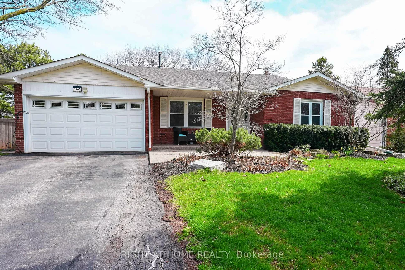1266, Lakeview, 1005 - FA Falgarwood, Oakville