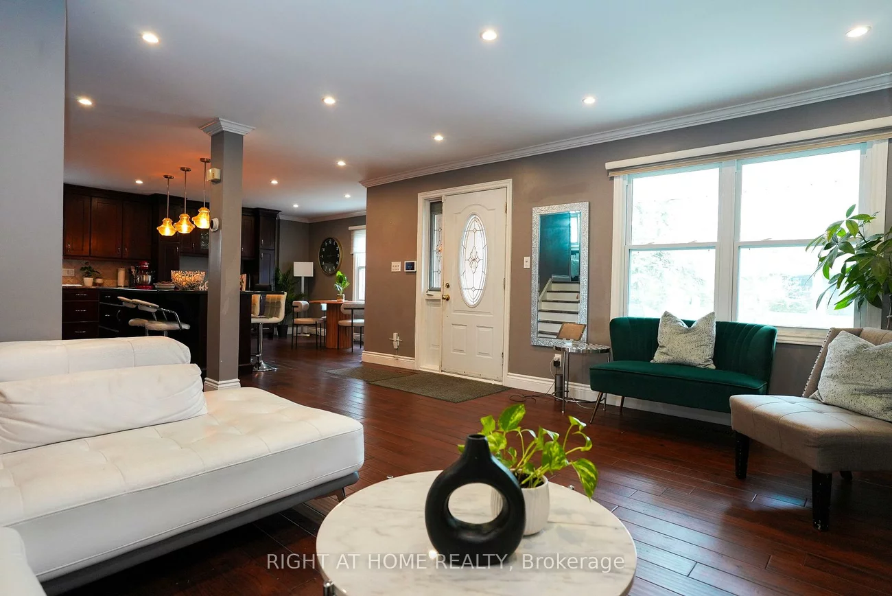 1266, Lakeview, 1005 - FA Falgarwood, Oakville