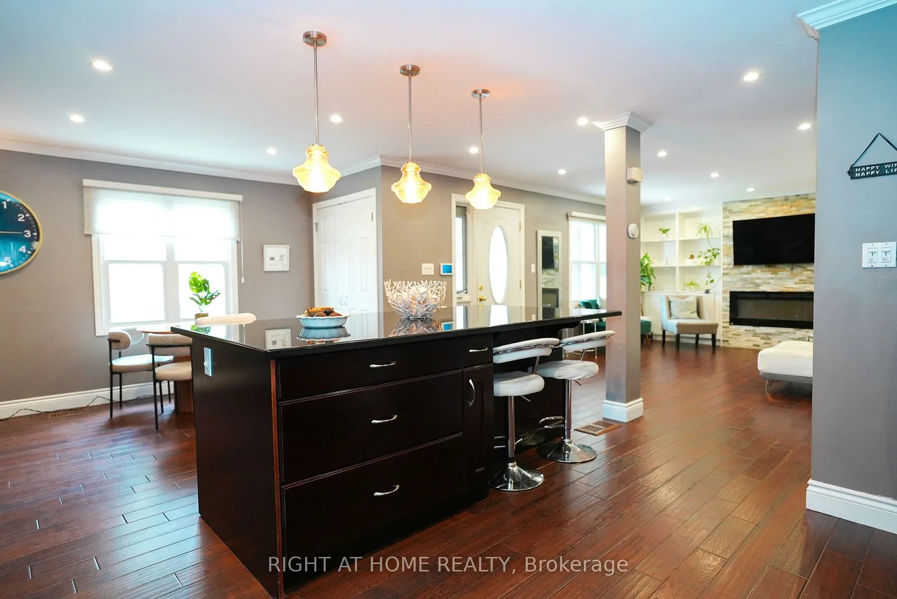 1266, Lakeview, 1005 - FA Falgarwood, Oakville