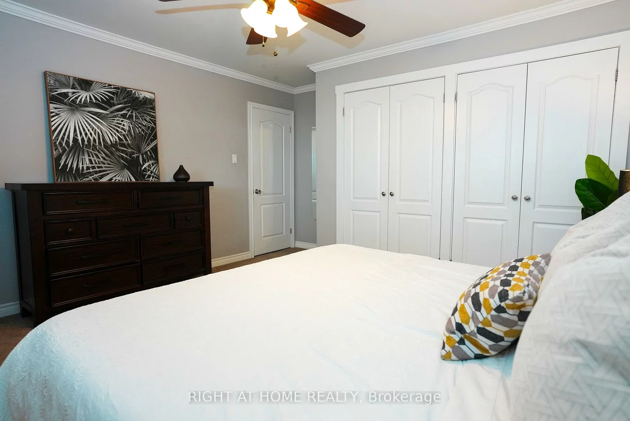 1266, Lakeview, 1005 - FA Falgarwood, Oakville