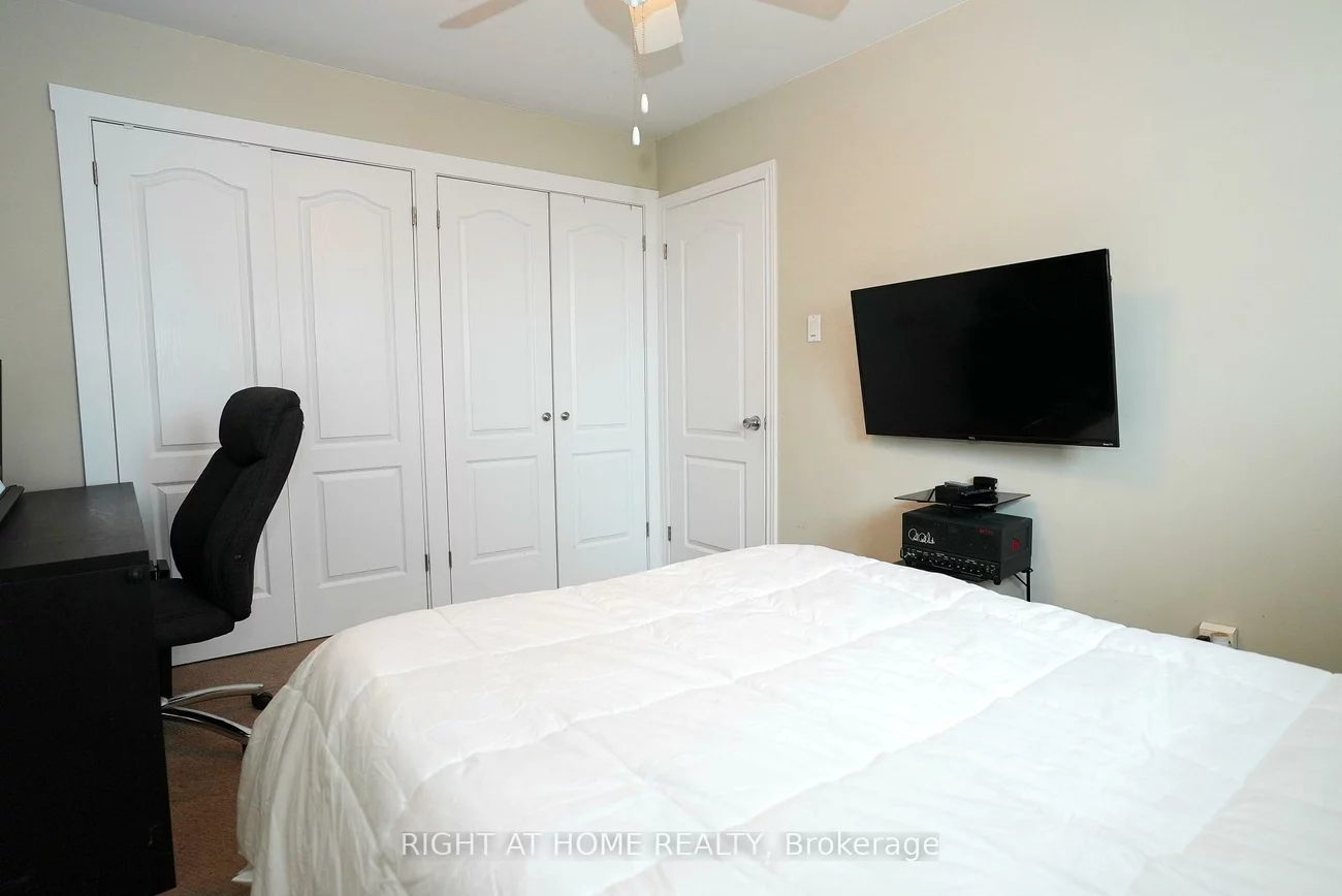 1266, Lakeview, 1005 - FA Falgarwood, Oakville