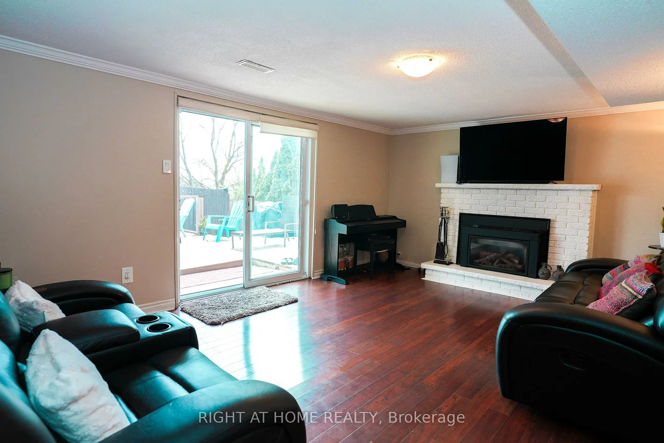 1266, Lakeview, 1005 - FA Falgarwood, Oakville