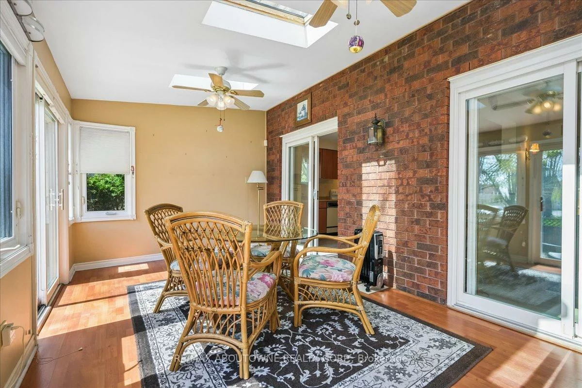 2330, Marine, 1001 - BR Bronte, Oakville