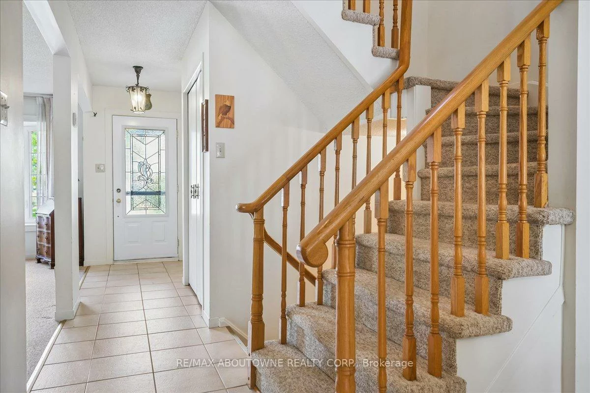 2330, Marine, 1001 - BR Bronte, Oakville
