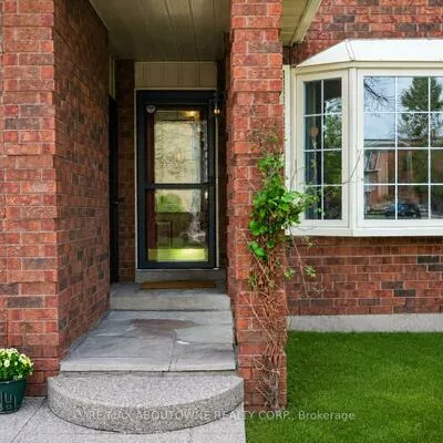 2330, Marine, 1001 - BR Bronte, Oakville