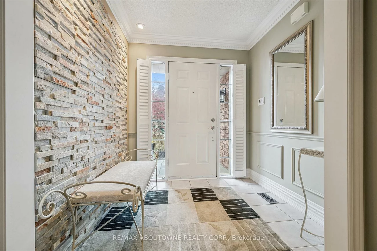 154, Howell, 1015 - RO River Oaks, Oakville