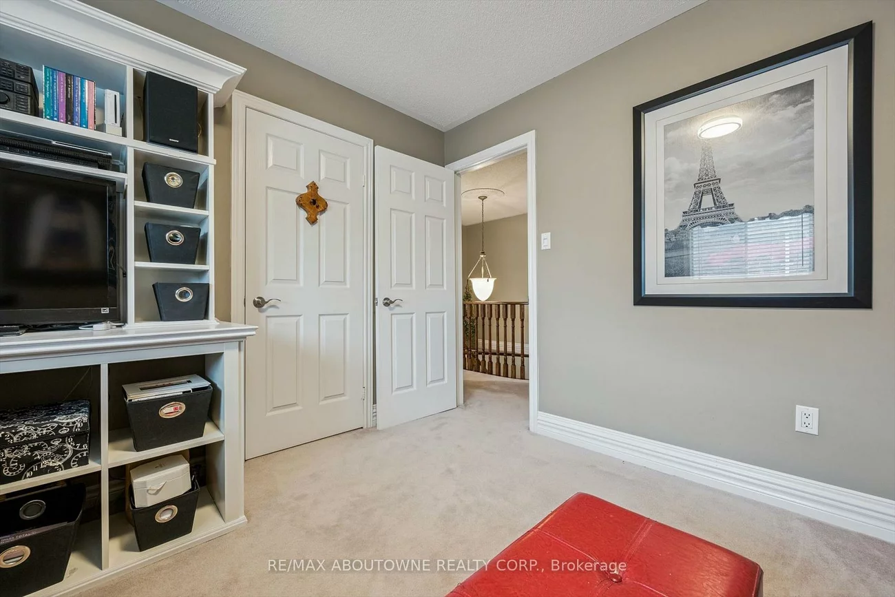 154, Howell, 1015 - RO River Oaks, Oakville