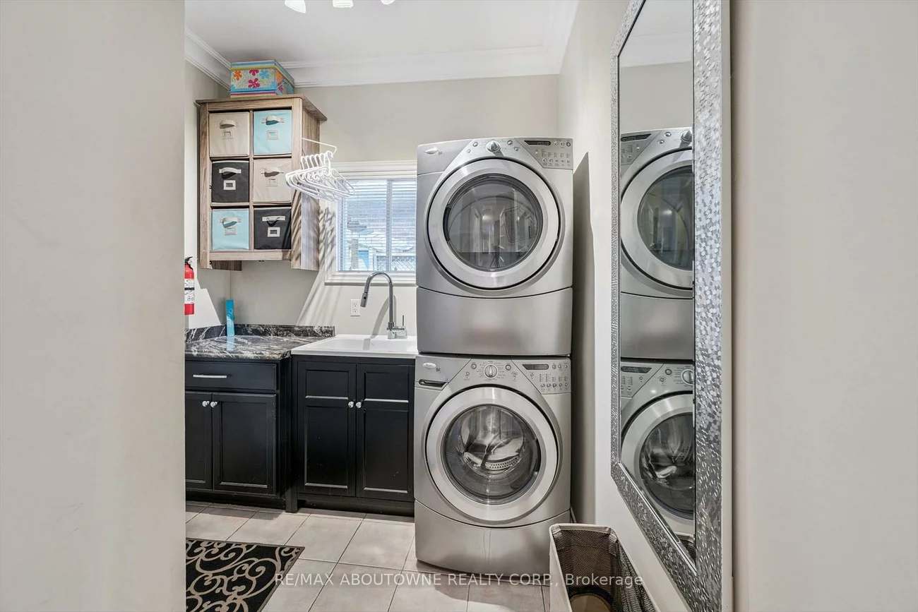 154, Howell, 1015 - RO River Oaks, Oakville