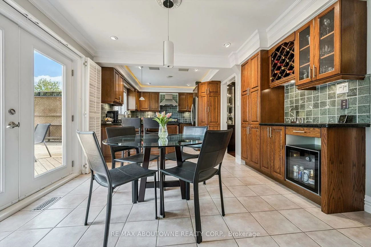 154, Howell, 1015 - RO River Oaks, Oakville