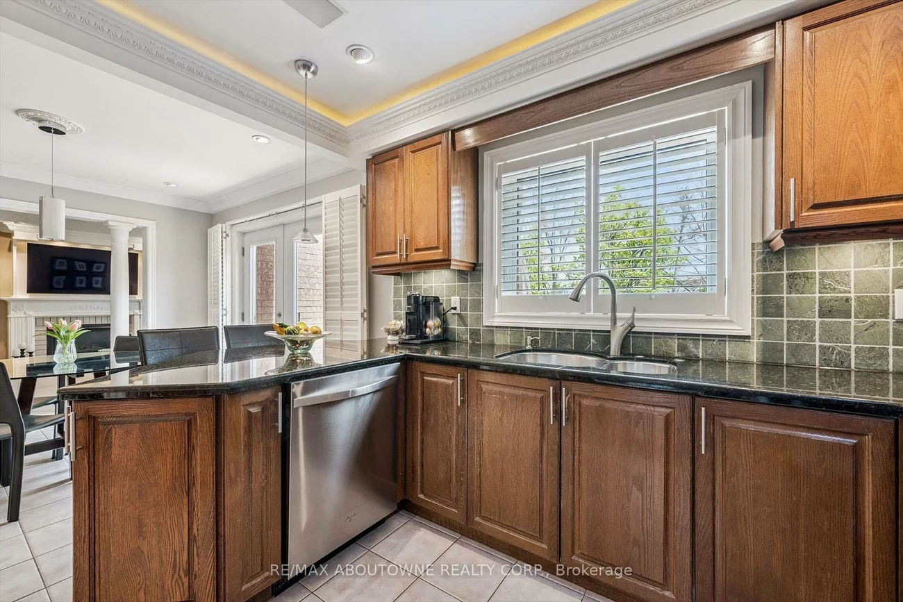 154, Howell, 1015 - RO River Oaks, Oakville