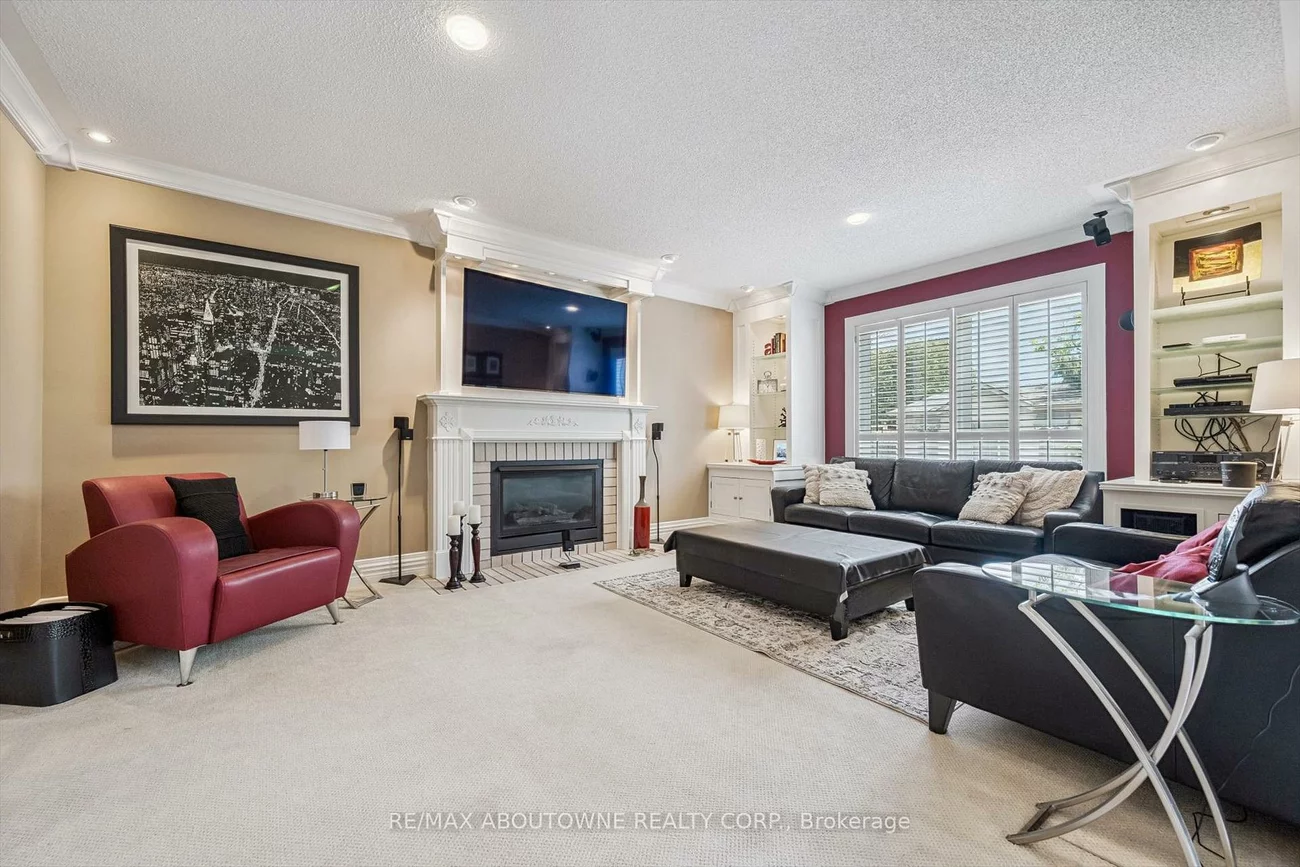 154, Howell, 1015 - RO River Oaks, Oakville