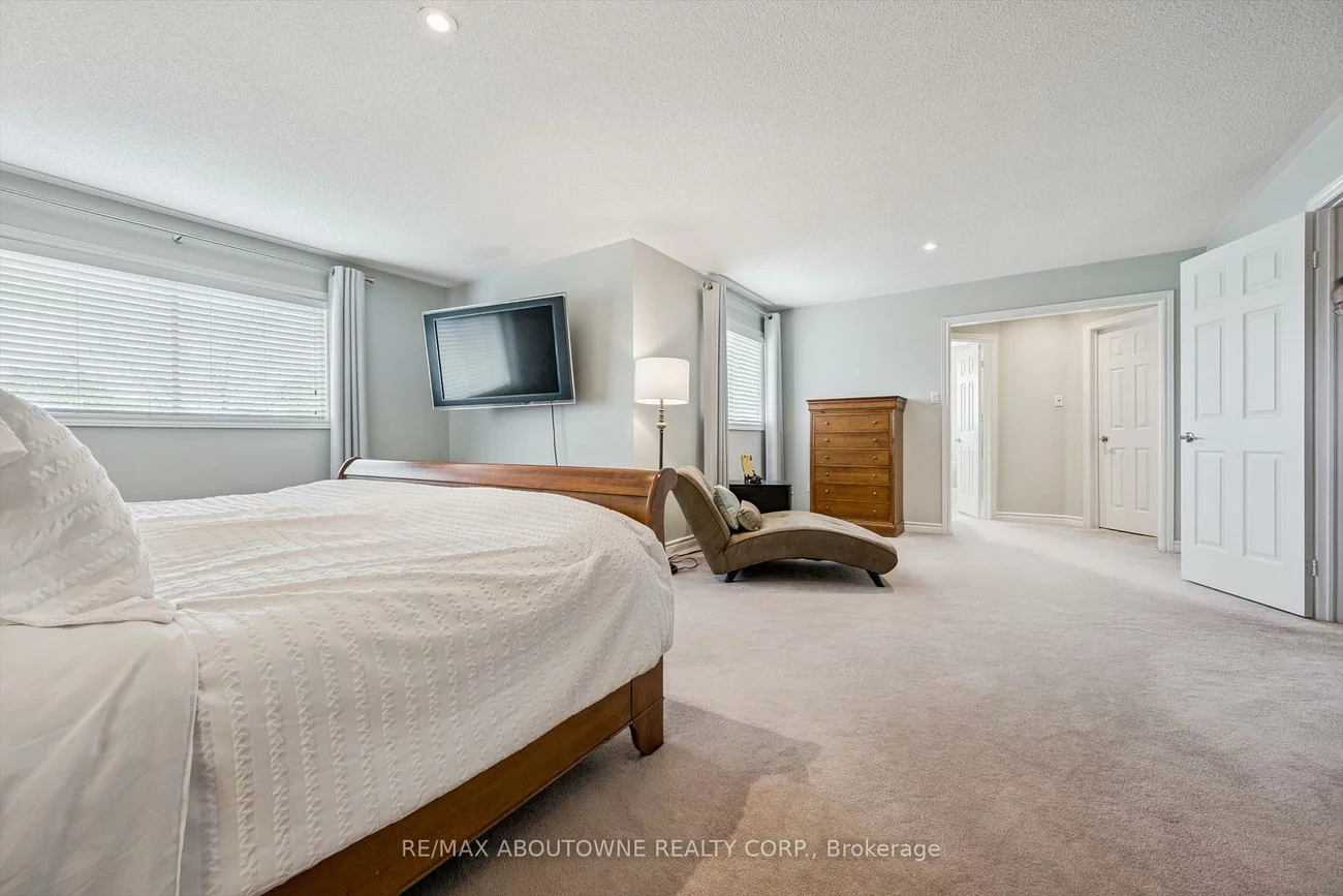 154, Howell, 1015 - RO River Oaks, Oakville