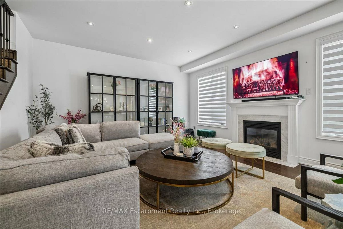 2400, Spring Meadow, 1019 - WM Westmount, Oakville