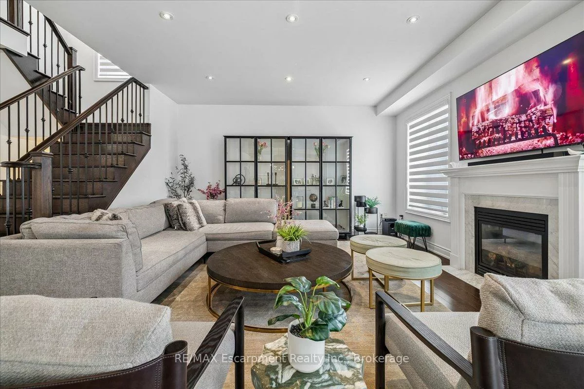 2400, Spring Meadow, 1019 - WM Westmount, Oakville