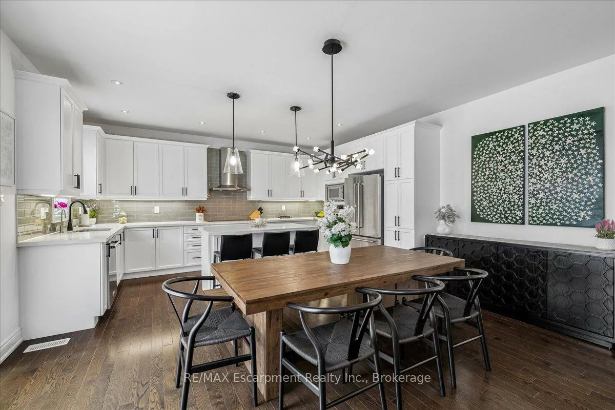 2400, Spring Meadow, 1019 - WM Westmount, Oakville