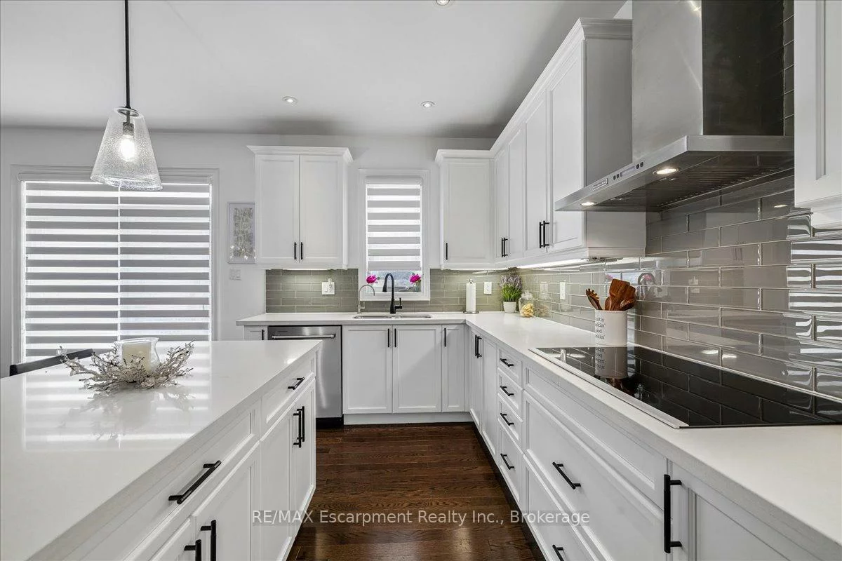2400, Spring Meadow, 1019 - WM Westmount, Oakville