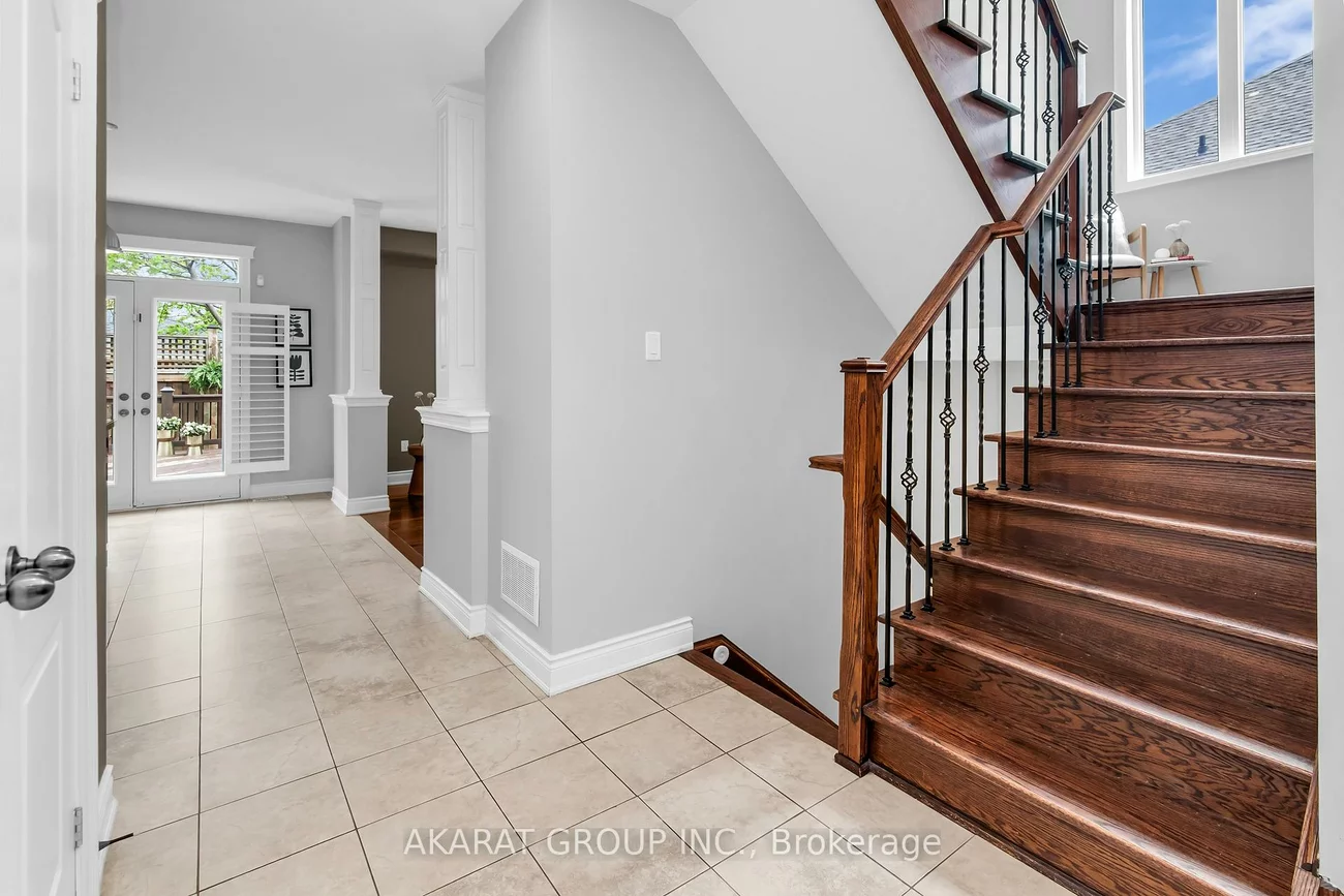 2376, Brockberry, 1019 - WM Westmount, Oakville