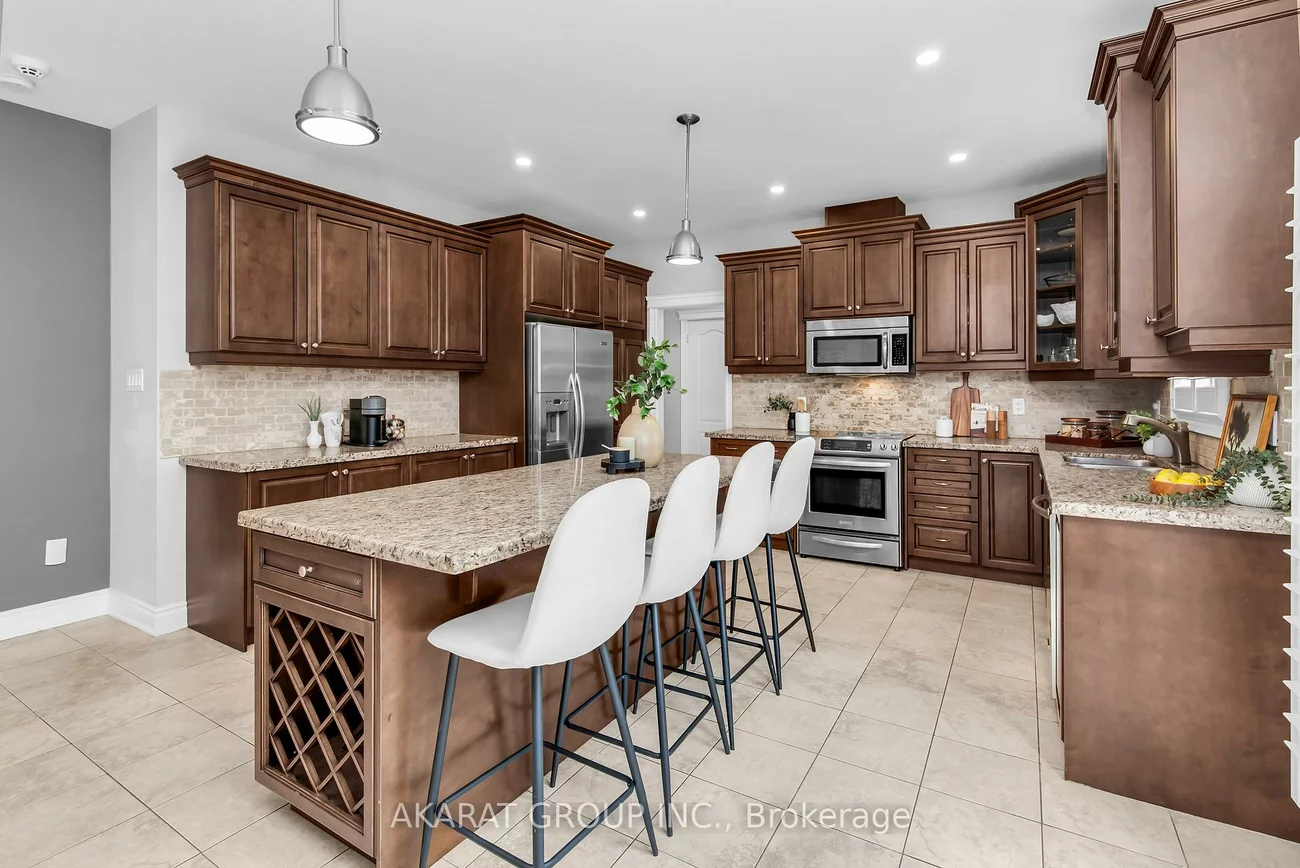 2376, Brockberry, 1019 - WM Westmount, Oakville