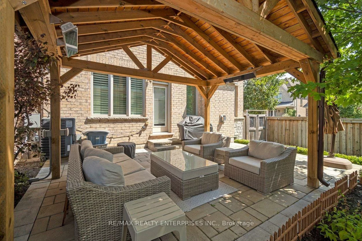 355, Wisteria, 1008 - GO Glenorchy, Oakville