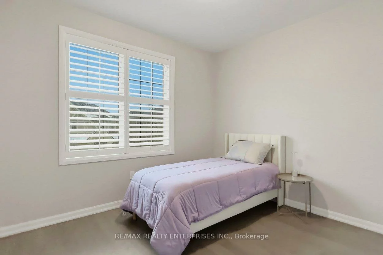355, Wisteria, 1008 - GO Glenorchy, Oakville
