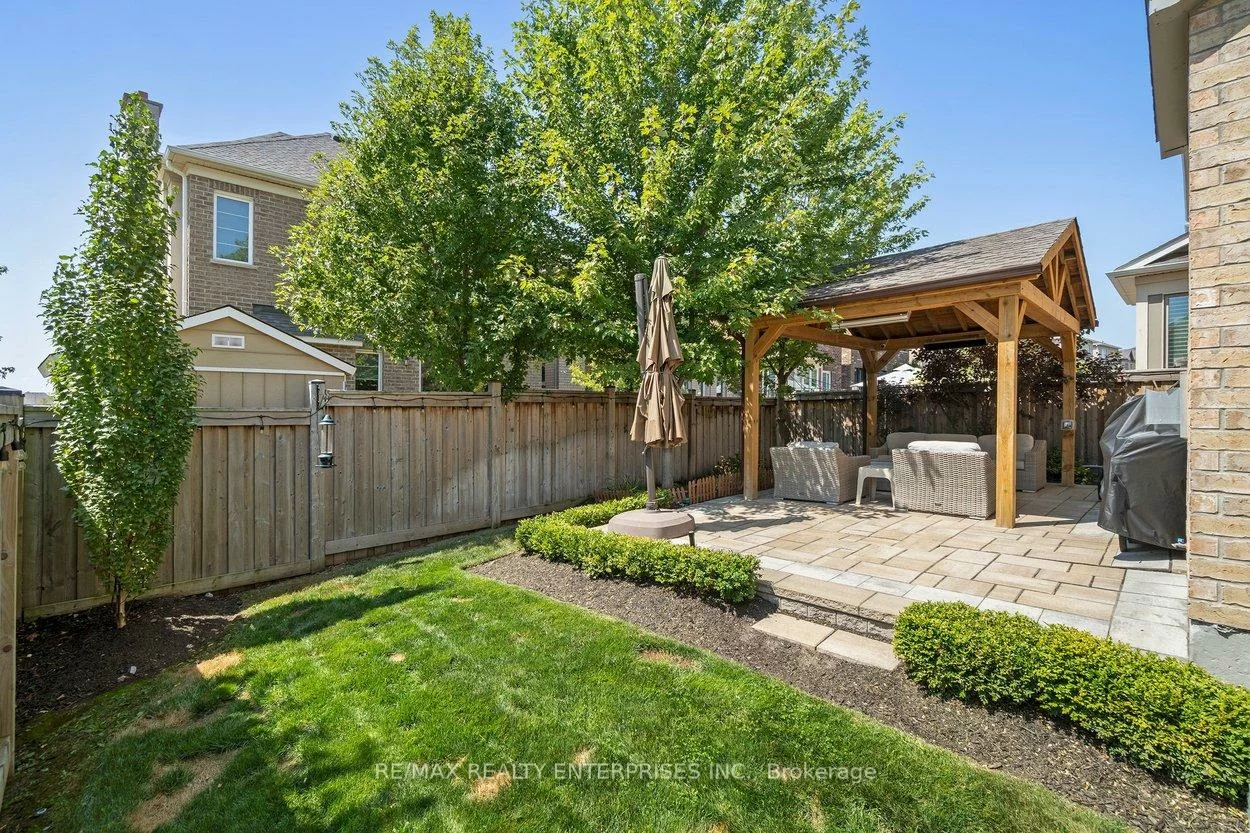 355, Wisteria, 1008 - GO Glenorchy, Oakville