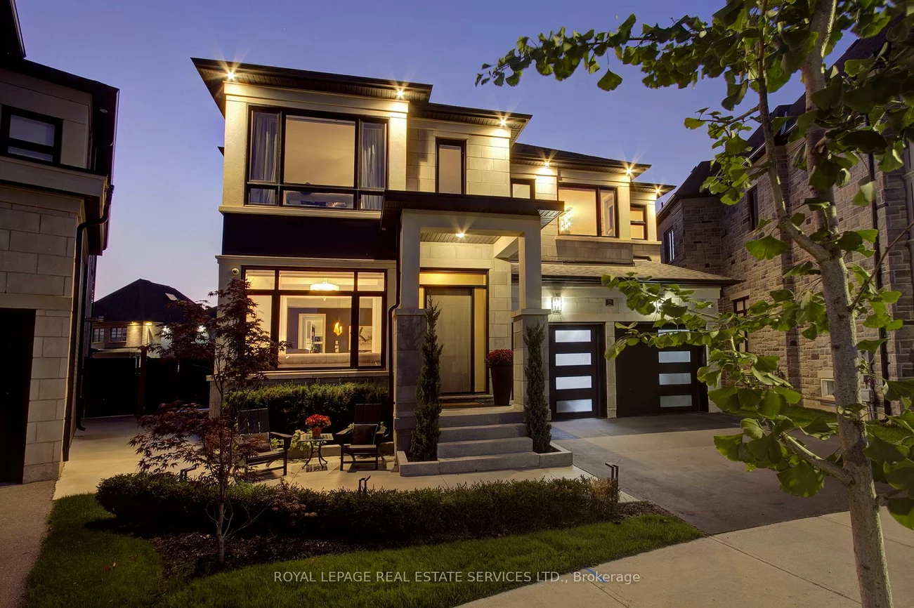 75, Ballmer, 1008 - GO Glenorchy, Oakville