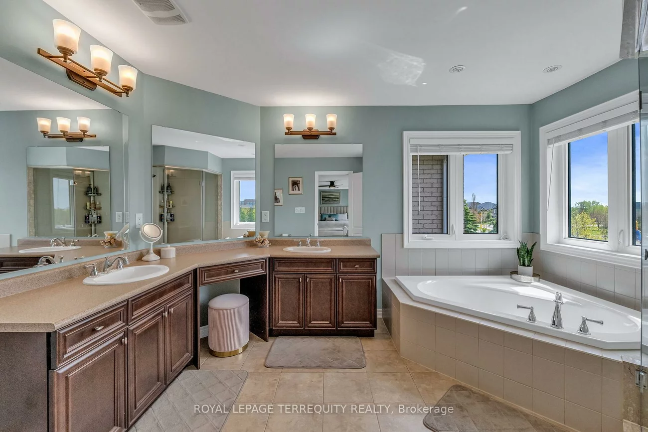 2298, Millstone, 1019 - WM Westmount, Oakville