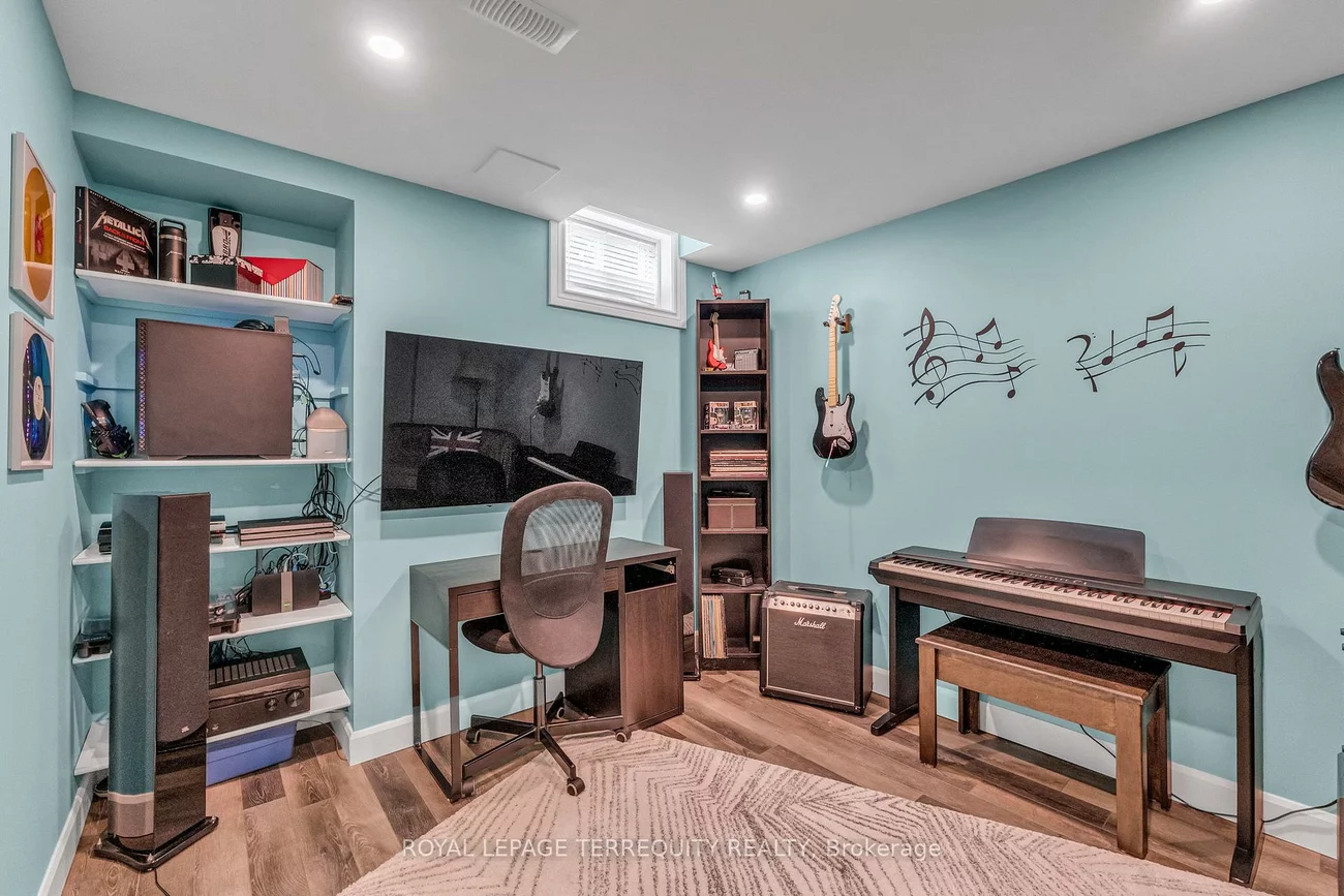 2298, Millstone, 1019 - WM Westmount, Oakville