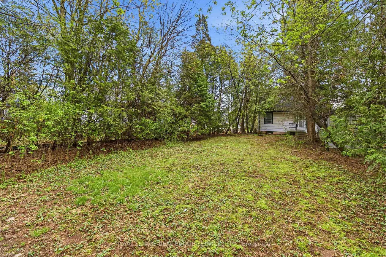 218, Jennings, 1001 - BR Bronte, Oakville