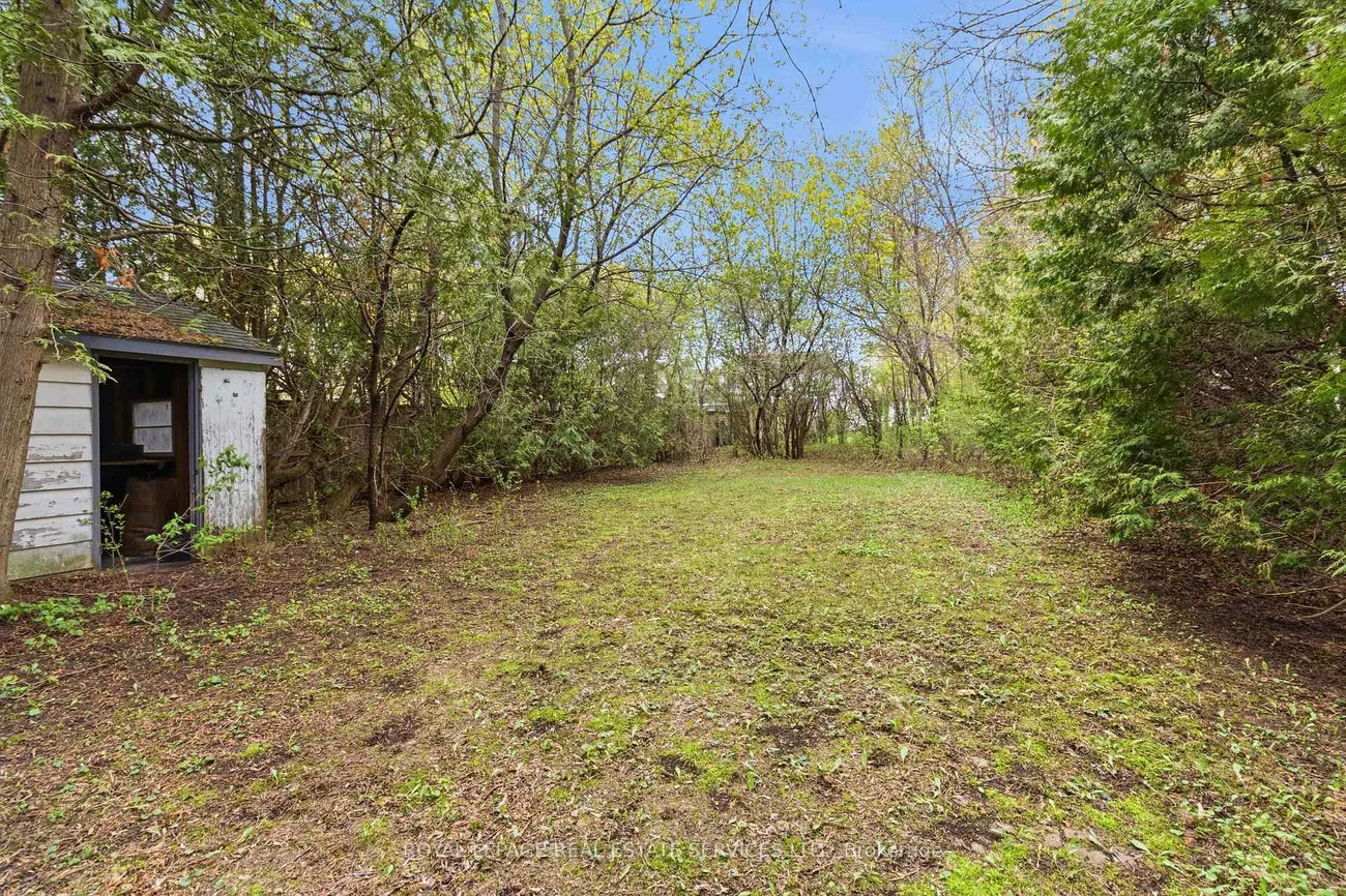 218, Jennings, 1001 - BR Bronte, Oakville