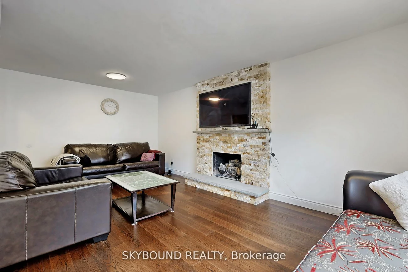 2088, Madden, 1015 - RO River Oaks, Oakville
