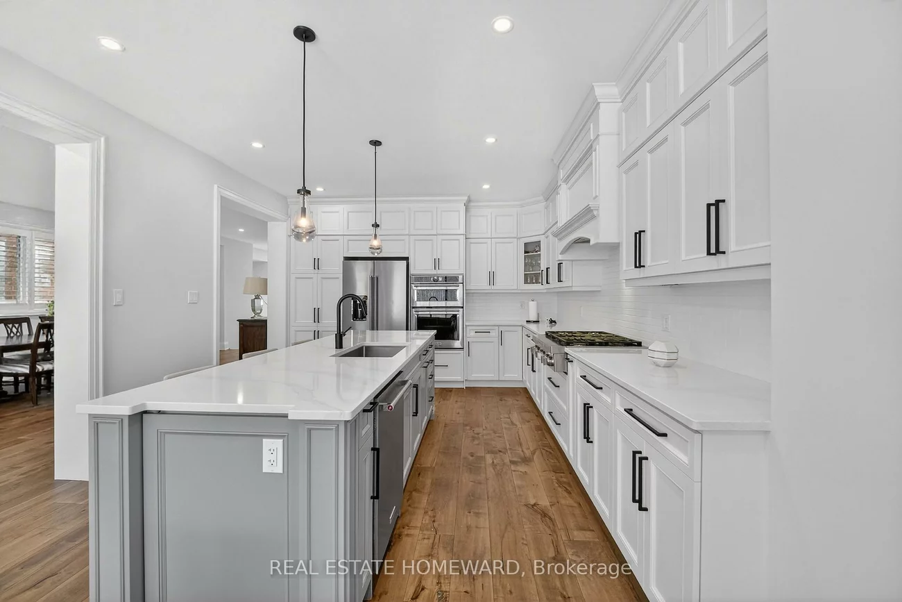 3329, Vernon Powell, 1008 - GO Glenorchy, Oakville
