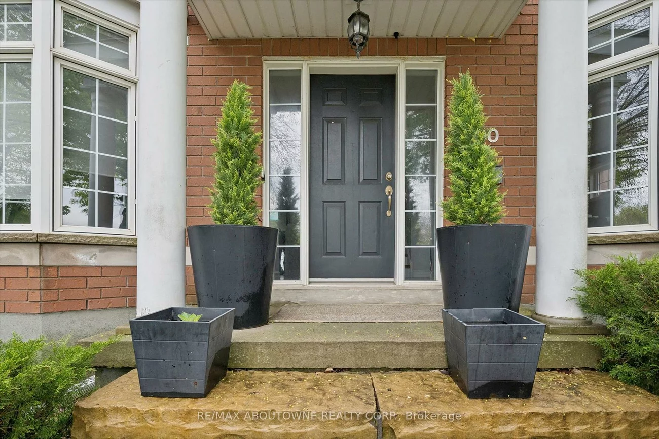 2500, Sixth, 1015 - RO River Oaks, Oakville