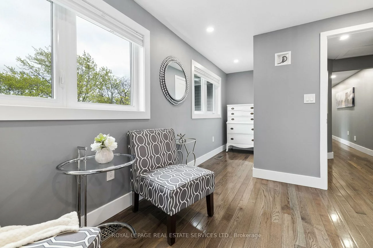 441, Withnell, 1020 - WO West, Oakville