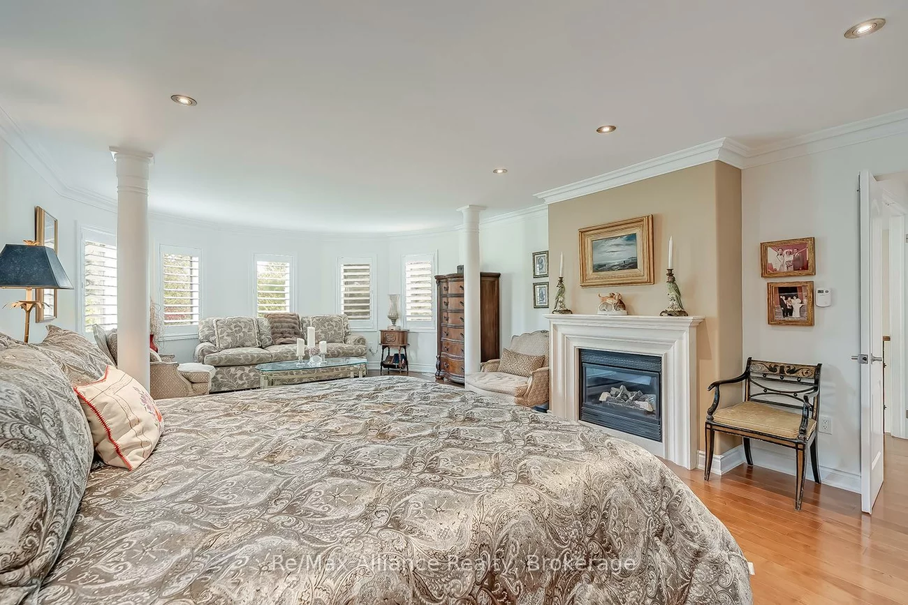 203, Burloak, 1001 - BR Bronte, Oakville