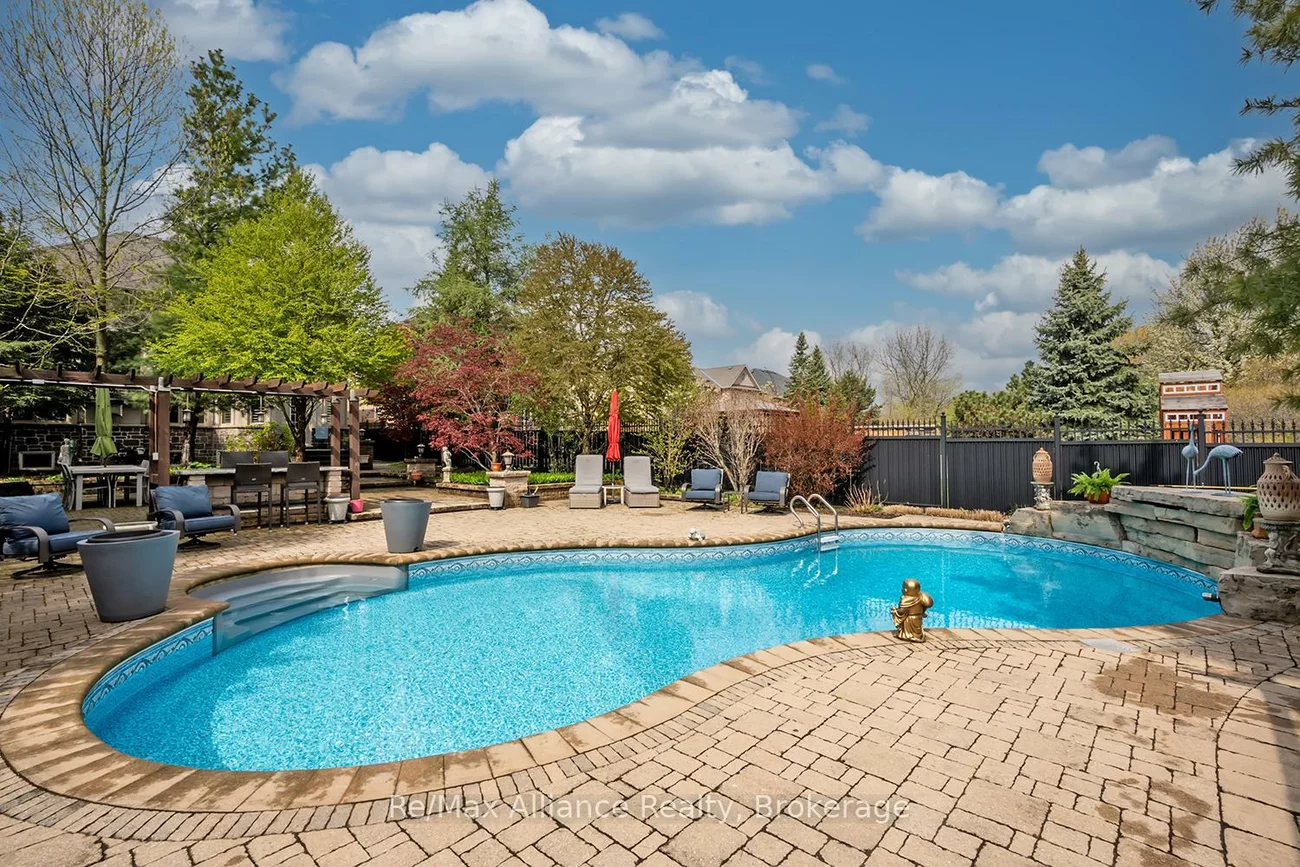 203, Burloak, 1001 - BR Bronte, Oakville