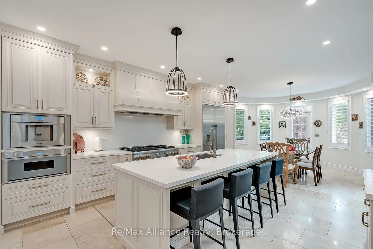 203, Burloak, 1001 - BR Bronte, Oakville
