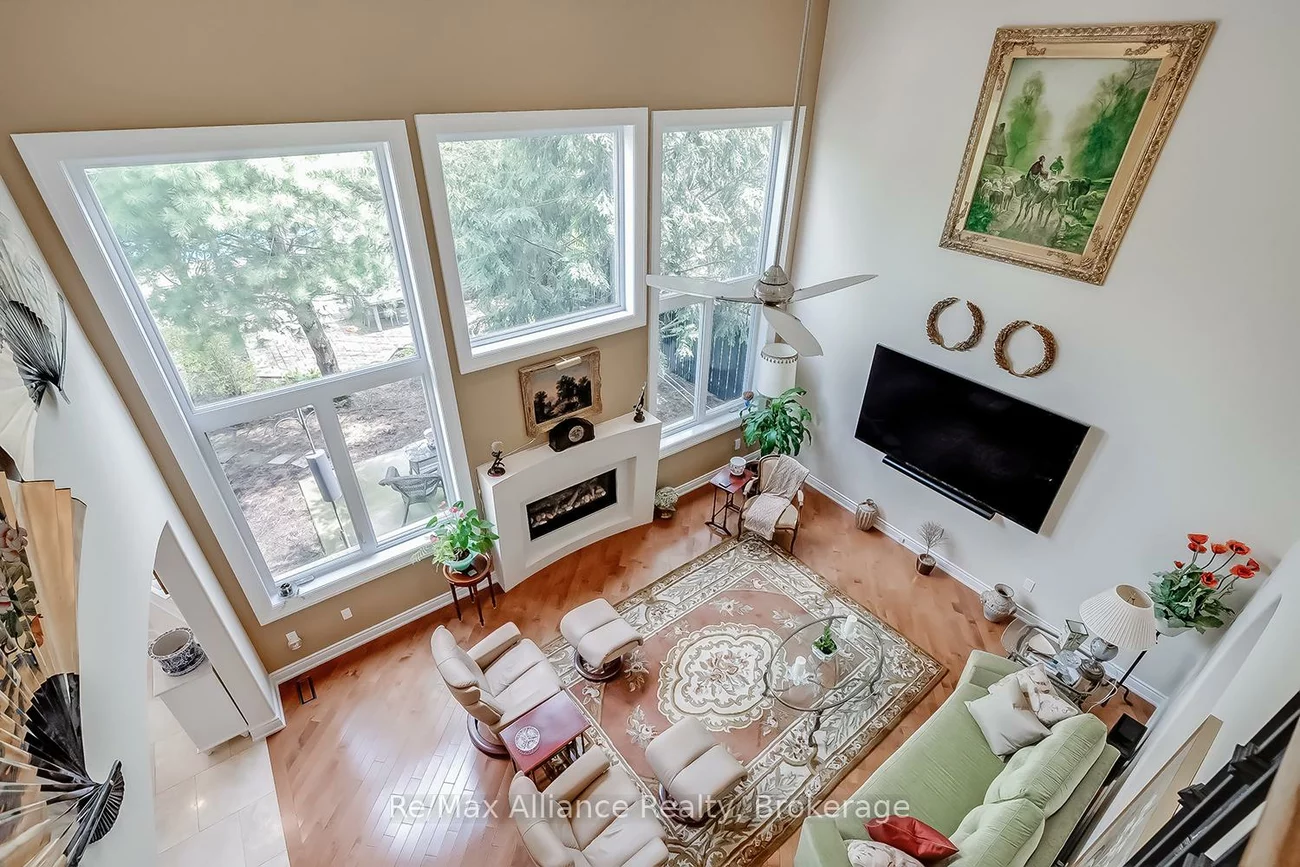 203, Burloak, 1001 - BR Bronte, Oakville