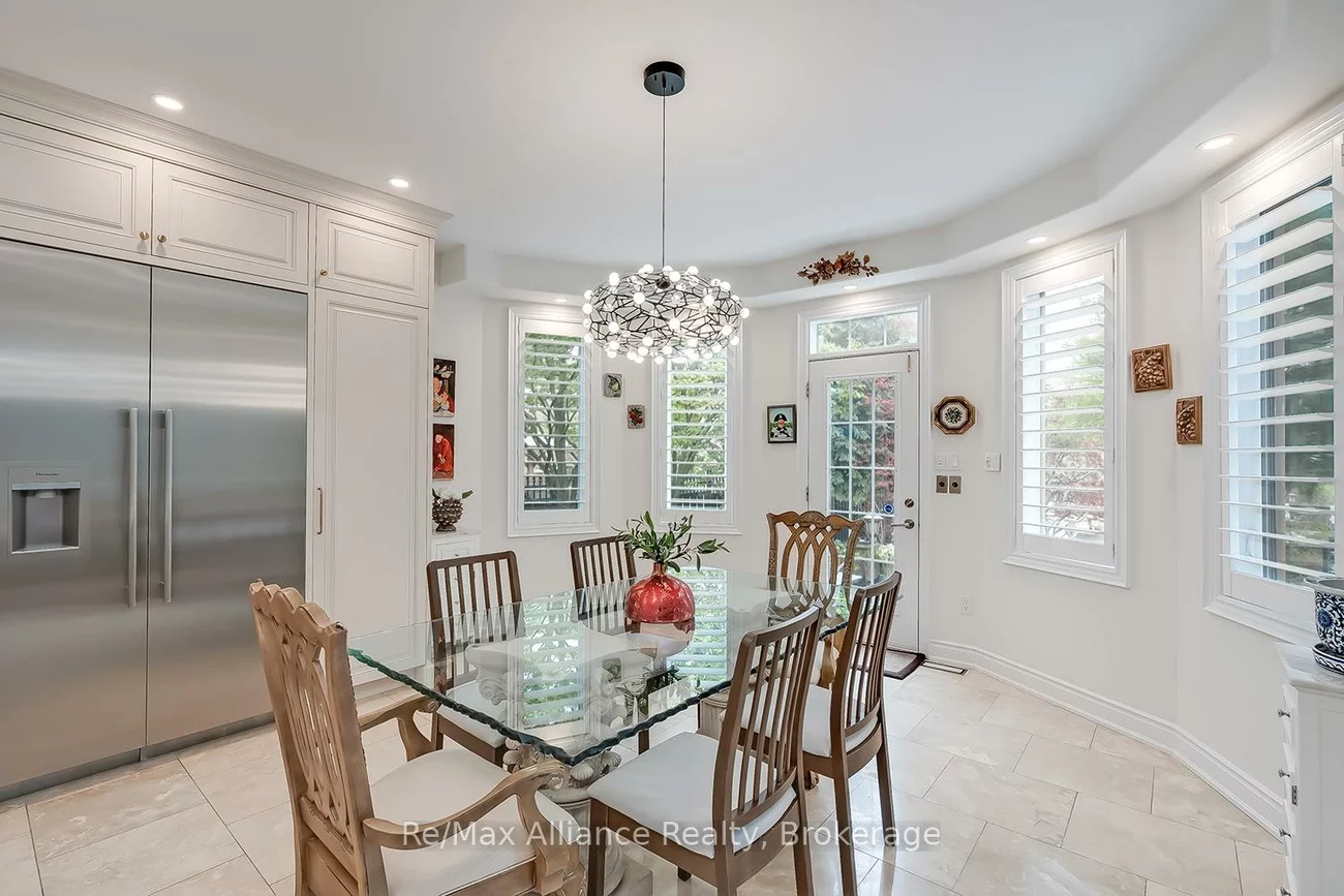 203, Burloak, 1001 - BR Bronte, Oakville