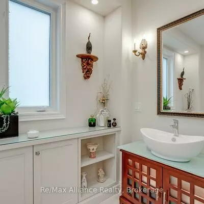 203, Burloak, 1001 - BR Bronte, Oakville