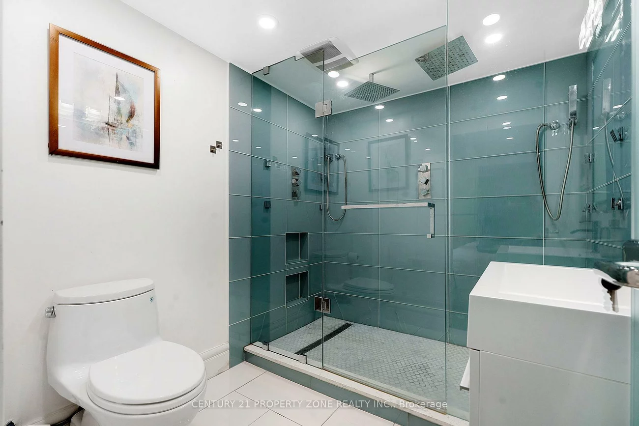 547, Pinegrove, 1020 - WO West, Oakville