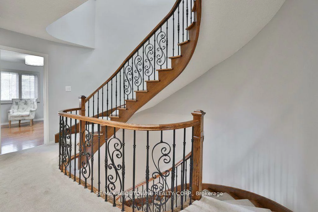 45, Tradewind, 1001 - BR Bronte, Oakville
