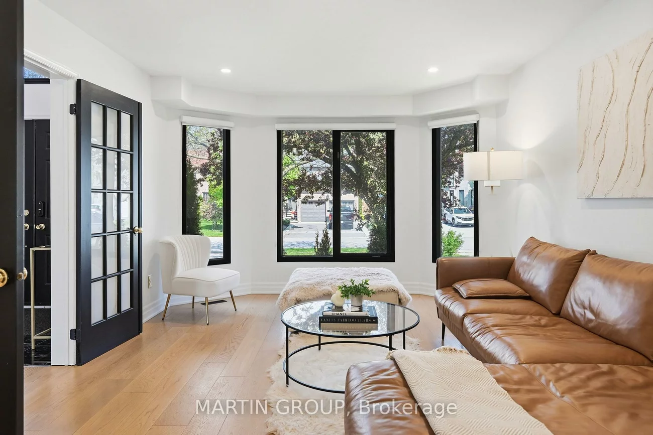 376, Carrier, 1015 - RO River Oaks, Oakville