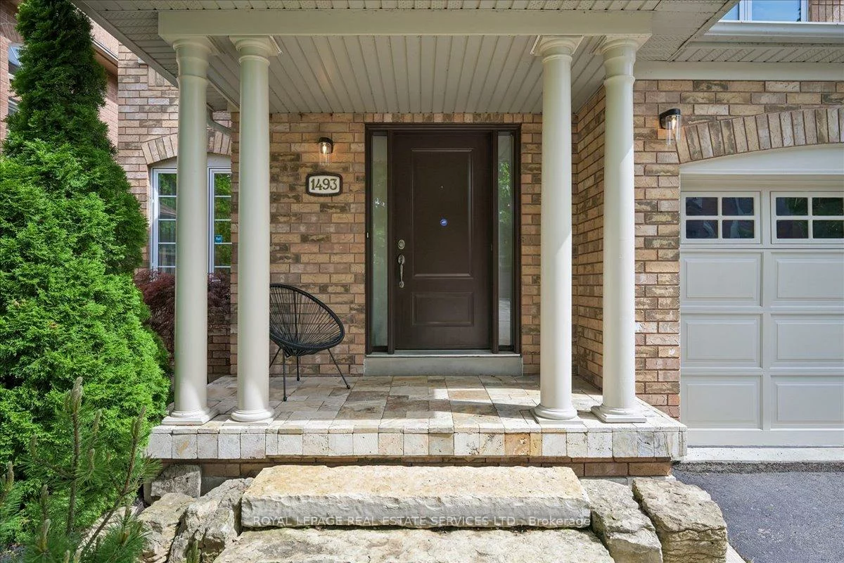 1493, Derby County, 1022 - WT West Oak Trails, Oakville