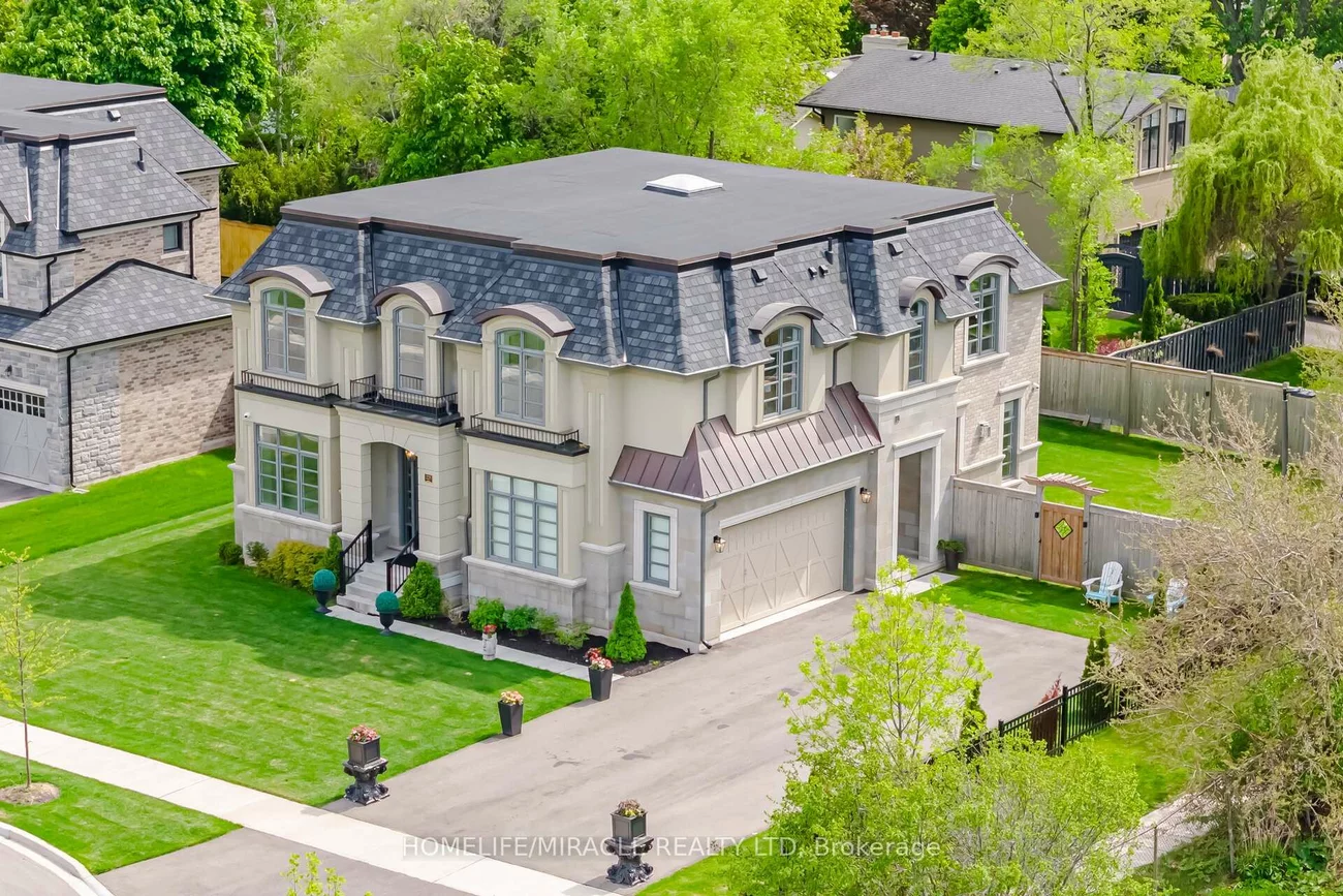 225, Prince George, 1017 - SW Southwest, Oakville