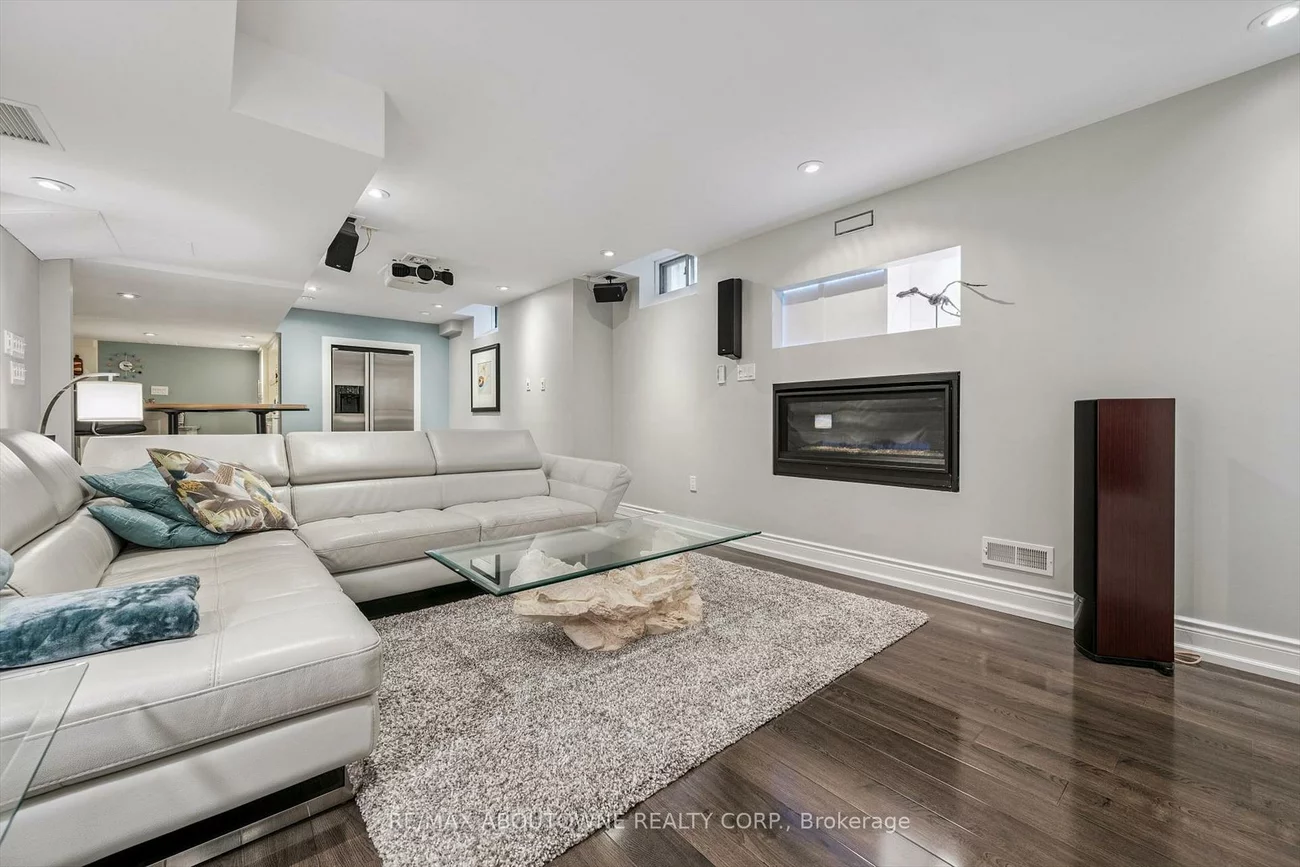 154, Howell, 1015 - RO River Oaks, Oakville